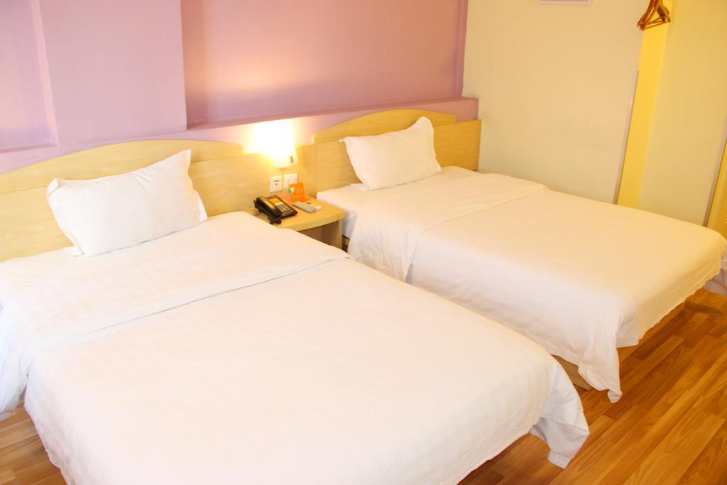 7Days Inn Guangzhou Wuyang New Town Экстерьер фото